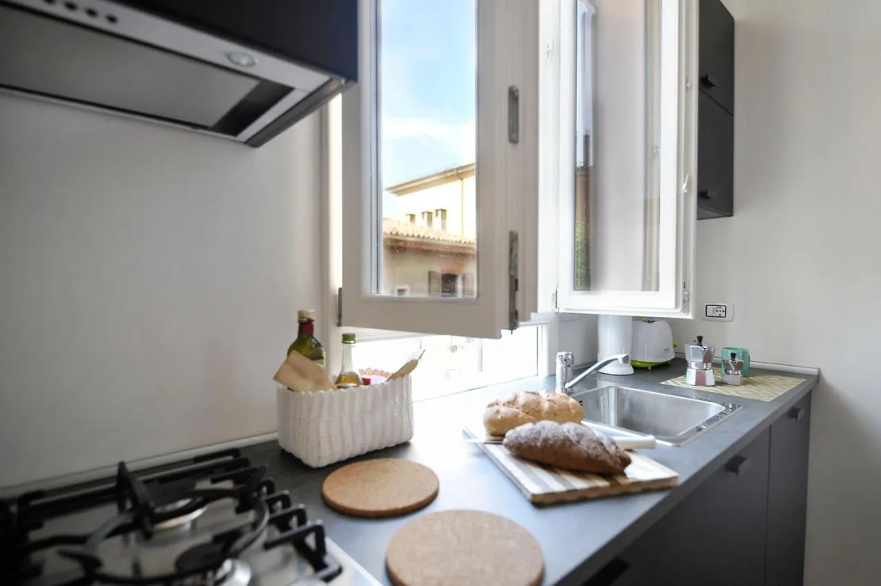 Meloncello Apartment  ボローニャ